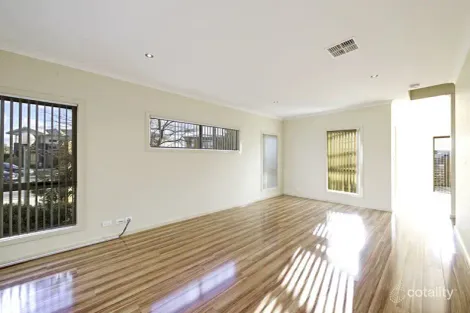Property photo of 1/2 Ridding Street Forde ACT 2914