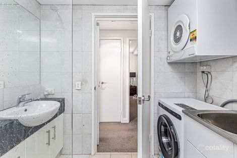 Property photo of 18/11-13 Bennett Street East Perth WA 6004