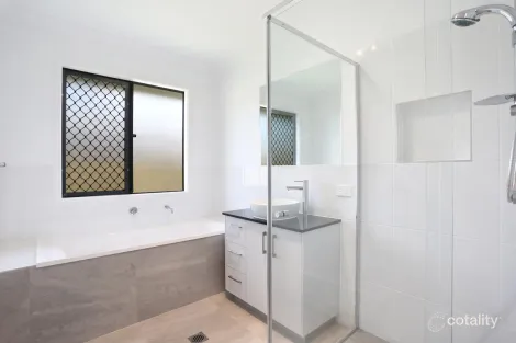 32 Mitchell St, Flagstone, QLD 4280