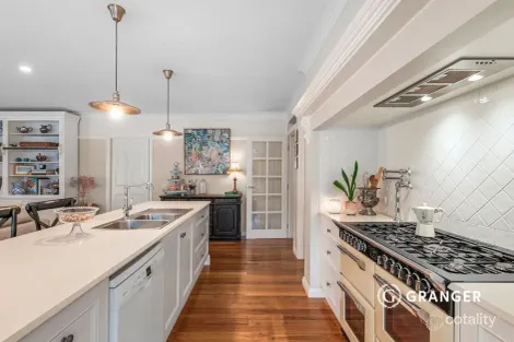 Property photo of 6 Messmate Place Rosebud VIC 3939