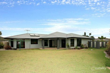 Property photo of 40 Baybreeze Crescent Murrumba Downs QLD 4503