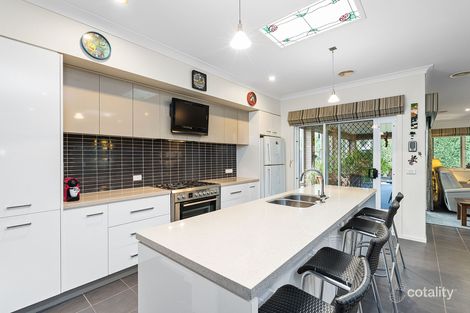 Property photo of 102 Eastlakes Boulevard Lara VIC 3212