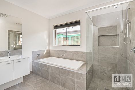 Property photo of 3 Sheoak Street Epsom VIC 3551