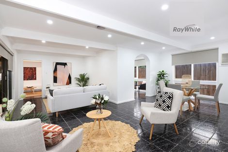 Property photo of 7 Greenacre Grove Gladstone Park VIC 3043