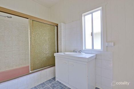 Property photo of 11 Water Street Red Hill QLD 4059