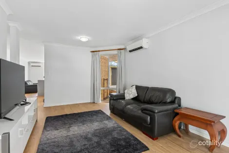 Property photo of 5 Elbrus Way Caversham WA 6055