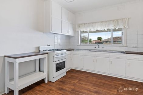Property photo of 22 Hughes Parade Reservoir VIC 3073