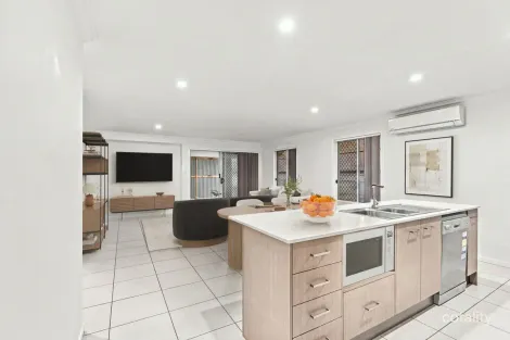 Property photo of 17 Brampton Crescent Springfield Lakes QLD 4300