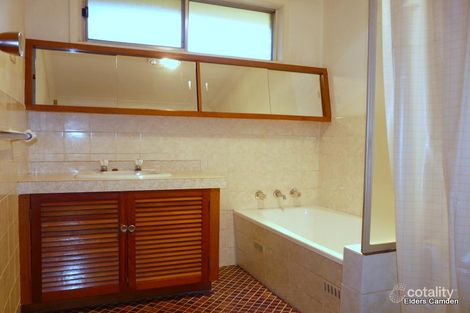 Property photo of 6 Banks Place Camden South NSW 2570