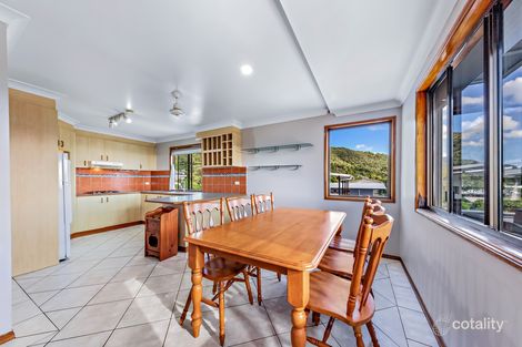 Property photo of 11 Roseric Crescent Hideaway Bay QLD 4800