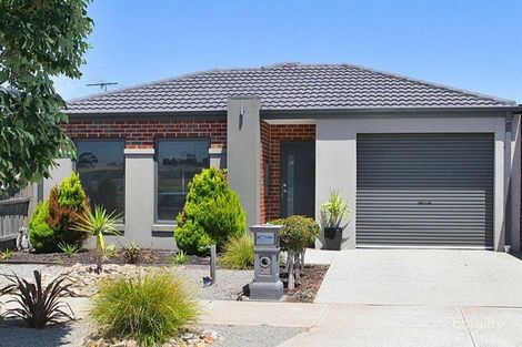 38 Kingston Dr, Taylors Hill, VIC 3037