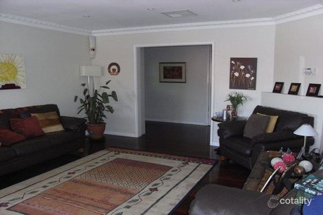 Property photo of 10 James Street Curtin ACT 2605