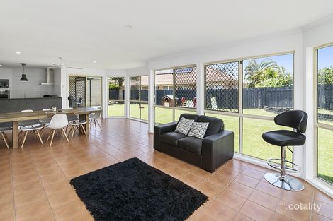Property photo of 16 Redwood Place Yamanto QLD 4305