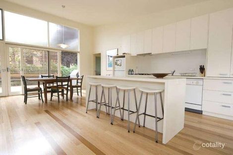 27 Pine Gr, Shoreham, VIC 3916