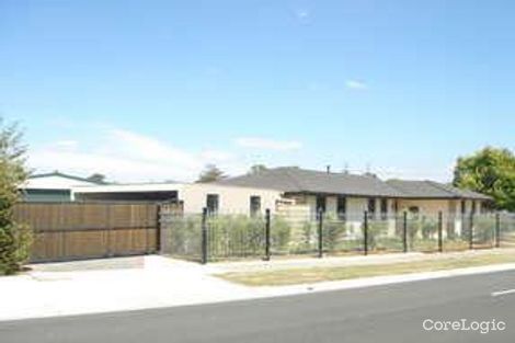 Property photo of 48 Valley Fair Drive Narre Warren VIC 3805