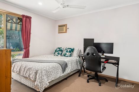 Property photo of 11 Kroning Court Petrie QLD 4502