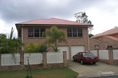 Property photo of 1 Maroa Close Chapel Hill QLD 4069