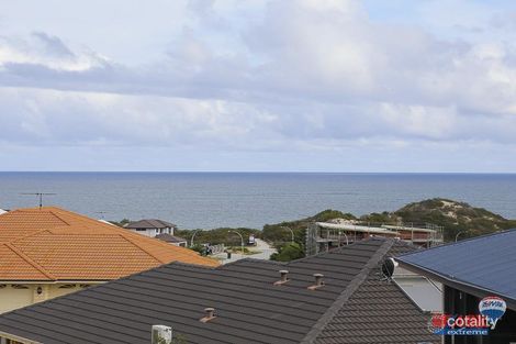 Property photo of 165 Lagoon Drive Yanchep WA 6035