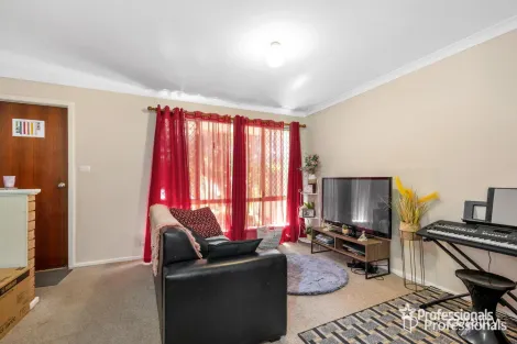 Property photo of 2/11 Morgan Loop Boulder WA 6432