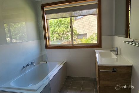 Property photo of 16 Treeview Place Mardi NSW 2259