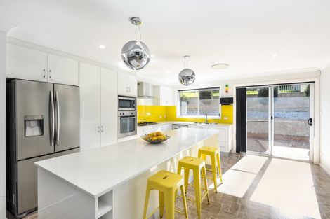 10 Finlay Cres, Ourimbah, NSW 2258