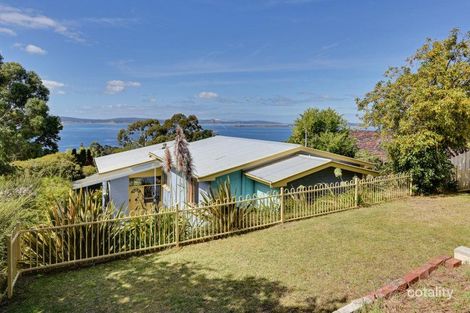 27 Delta Ave, Taroona, TAS 7053