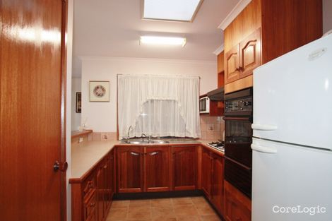 Property photo of 1 Cairinini Court Strathdale VIC 3550