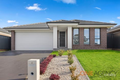 6 Joyner St, Thirlmere, NSW 2572