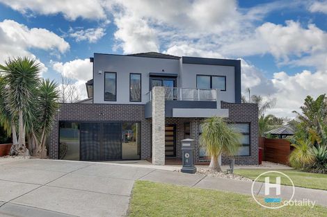 Property photo of 4 Regal Rise Craigieburn VIC 3064