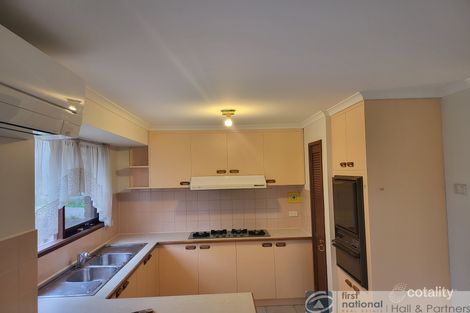 Property photo of 97 Norfolk Drive Narre Warren VIC 3805