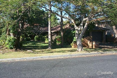 Property photo of 2/8 Bimbadeen Avenue Banora Point NSW 2486