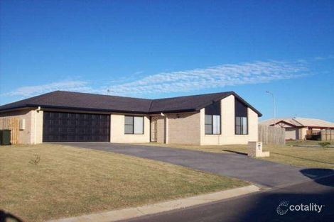 11 Joselyn Dr, Point Vernon, QLD 4655