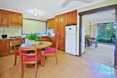 Property photo of 4 Floriston Grove Eltham VIC 3095