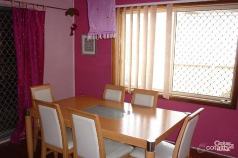 Property photo of 16 Bannister Place Mount Pritchard NSW 2170