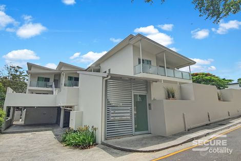 Property photo of 303/28 Dengate Lane St Lucia QLD 4067