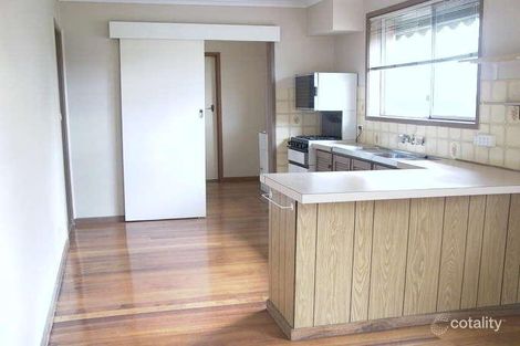 Property photo of 32 Deakin Avenue Lalor VIC 3075