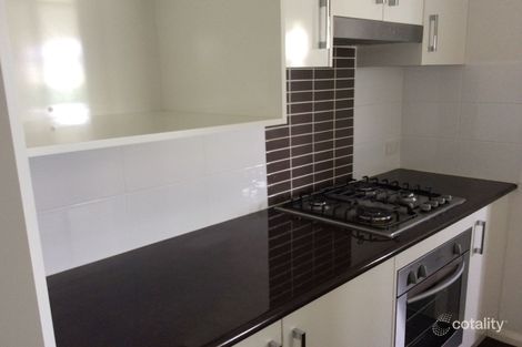 Property photo of 13 Dunheved Circle Dubbo NSW 2830