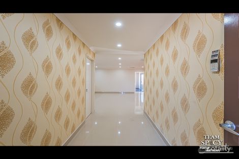 Property photo of 15 Cara Way Wattle Grove WA 6107