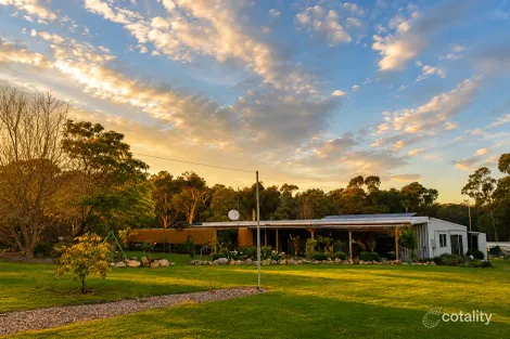 356 Mcguinness Lane, Wooragee, VIC 3747