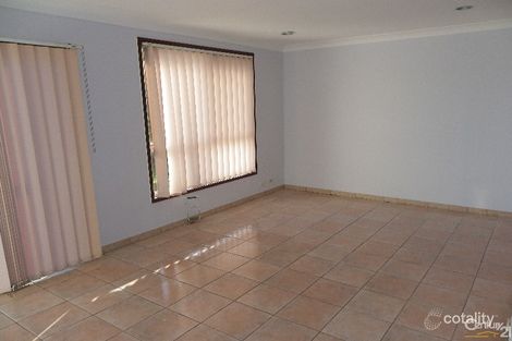 Property photo of 15 Zonnebeke Crescent Milperra NSW 2214