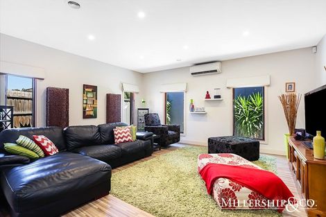 Property photo of 1 Visage Drive South Morang VIC 3752