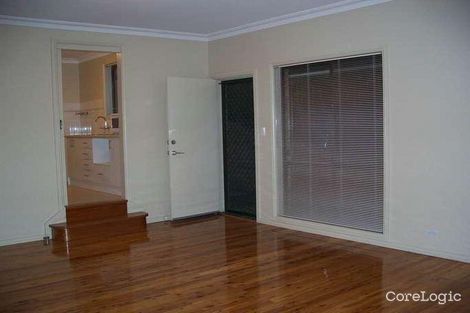 Property photo of 9 Walsh Close Illawong NSW 2234