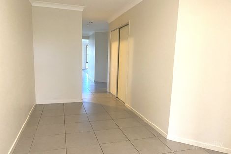 Property photo of 8 Parkhill Avenue Wondunna QLD 4655