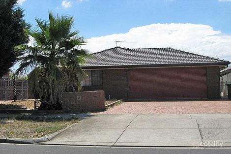 Property photo of 80 Lady Nelson Way Taylors Lakes VIC 3038