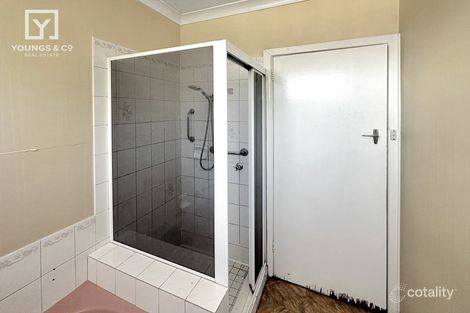Property photo of 18 Oak Street Shepparton VIC 3630