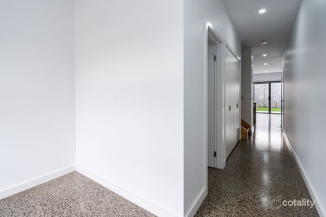 Property photo of 2/5 Nolan Avenue Brooklyn VIC 3012