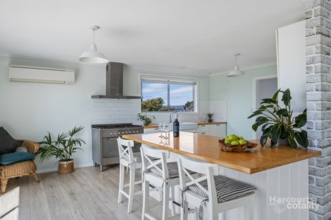 Property photo of 20 Geeves Crescent Midway Point TAS 7171