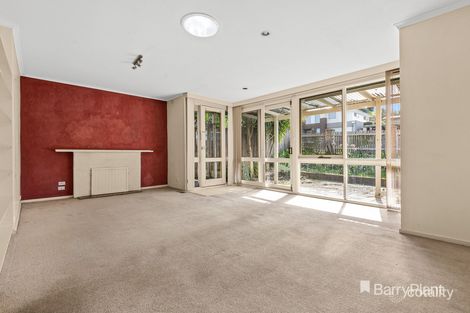 Property photo of 7 Queens Court Berwick VIC 3806