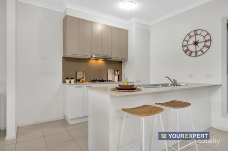 Property photo of 1 Metro Circuit Berwick VIC 3806