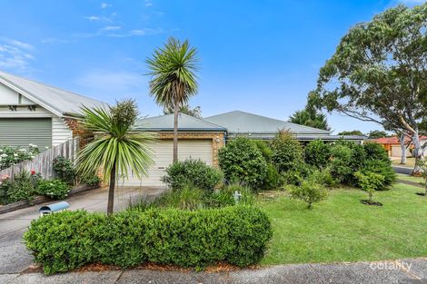 Property photo of 11 Regent Close Berwick VIC 3806